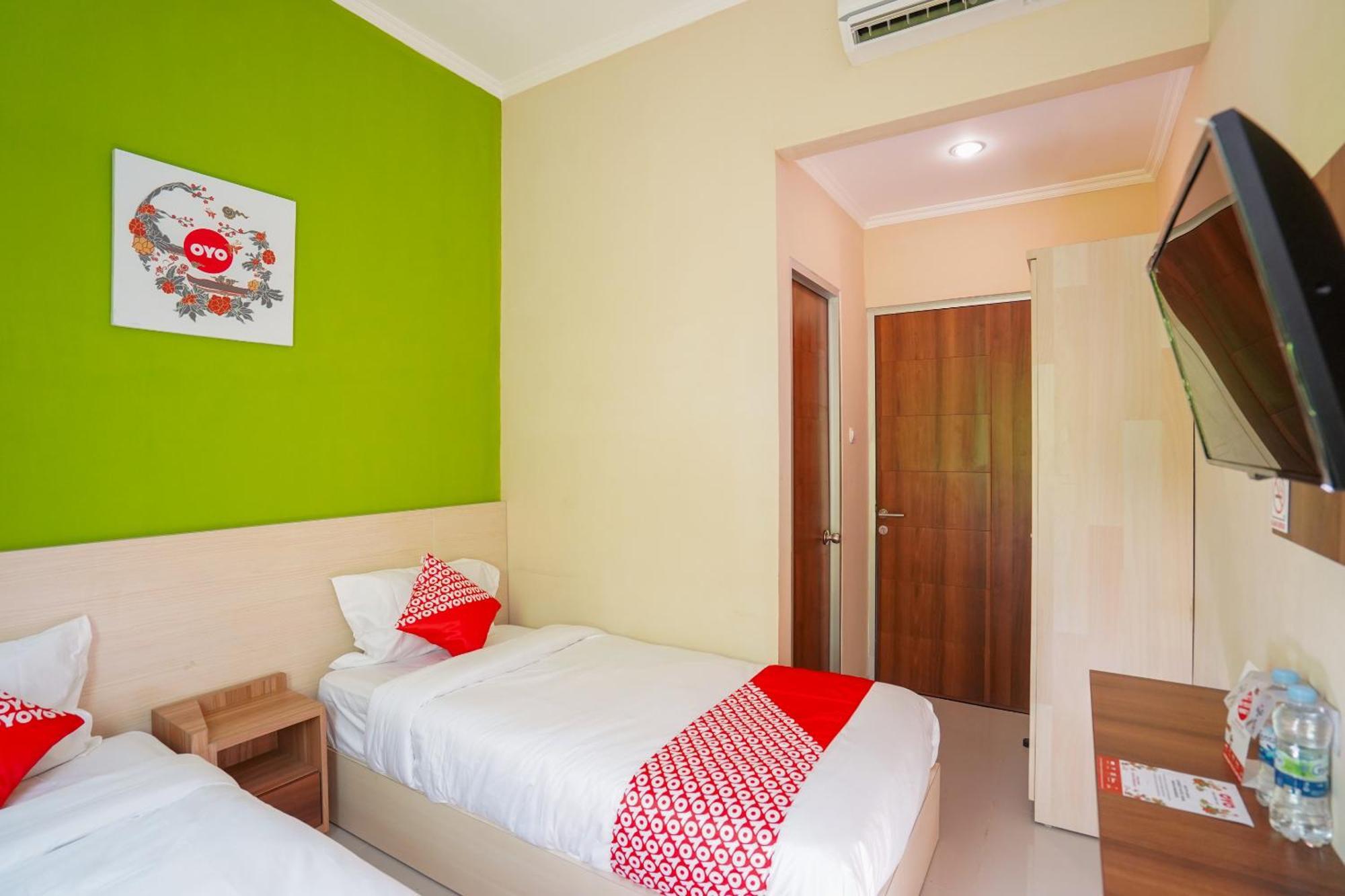 Hotel O Surabaya Near Surabaya Town Square Formerly Kupang Gunung Residence Eksteriør billede