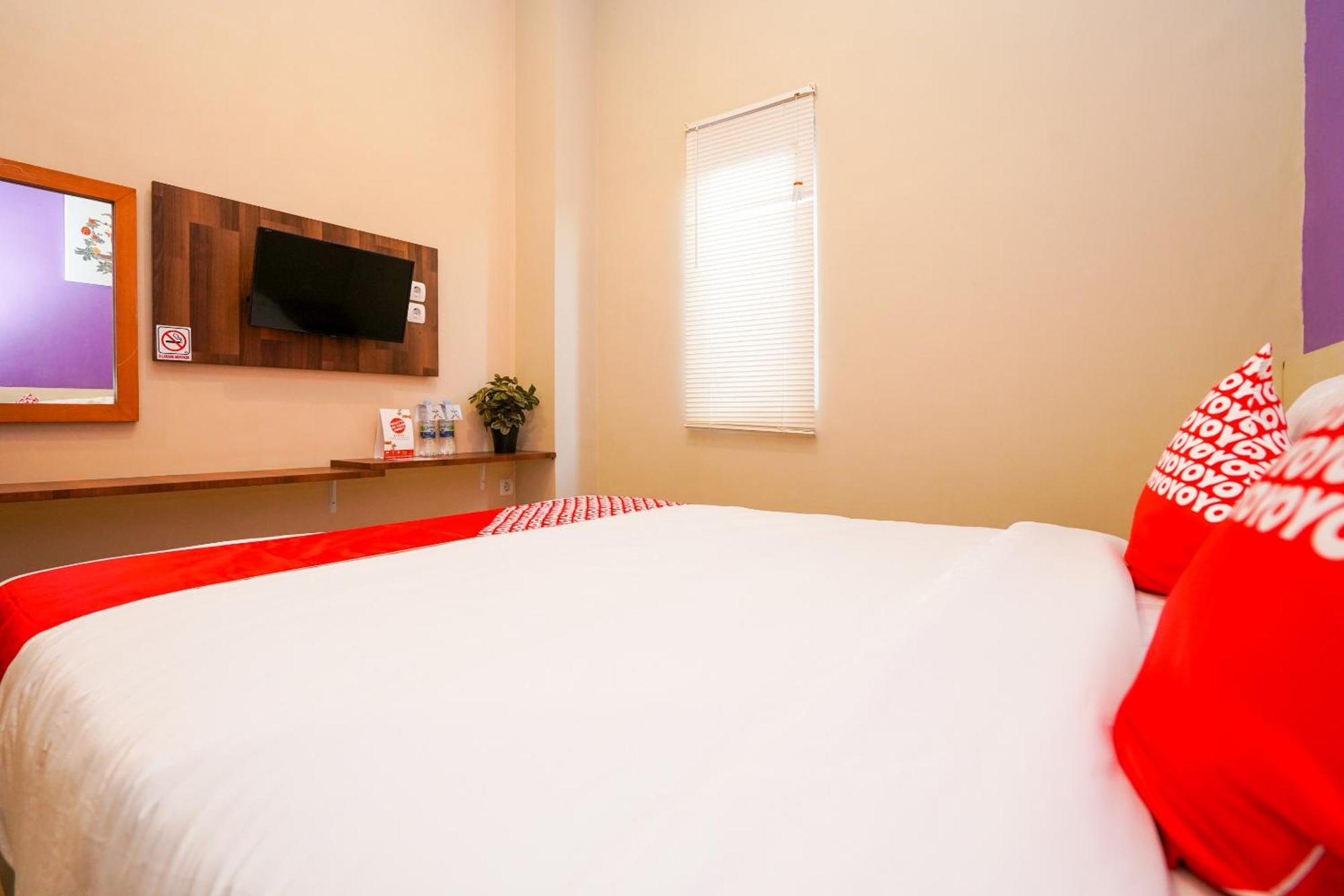 Hotel O Surabaya Near Surabaya Town Square Formerly Kupang Gunung Residence Eksteriør billede
